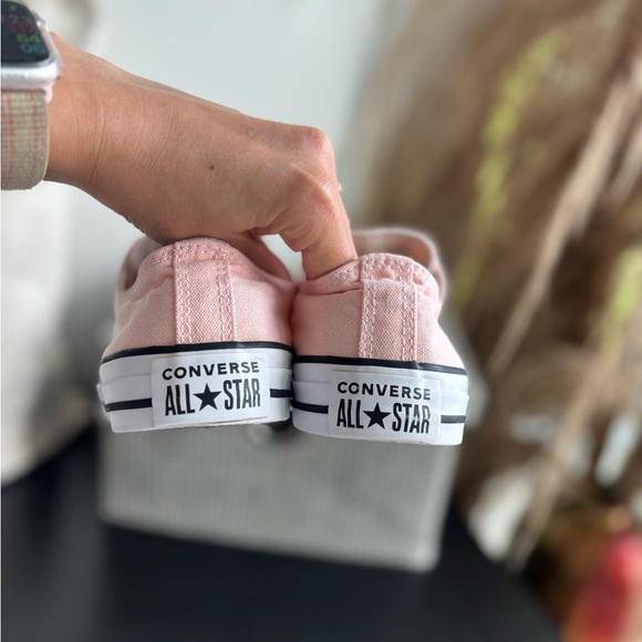 ‼️SOLD‼️ Converse All Star Lot (Women’s 7) - Picture 2 of 16